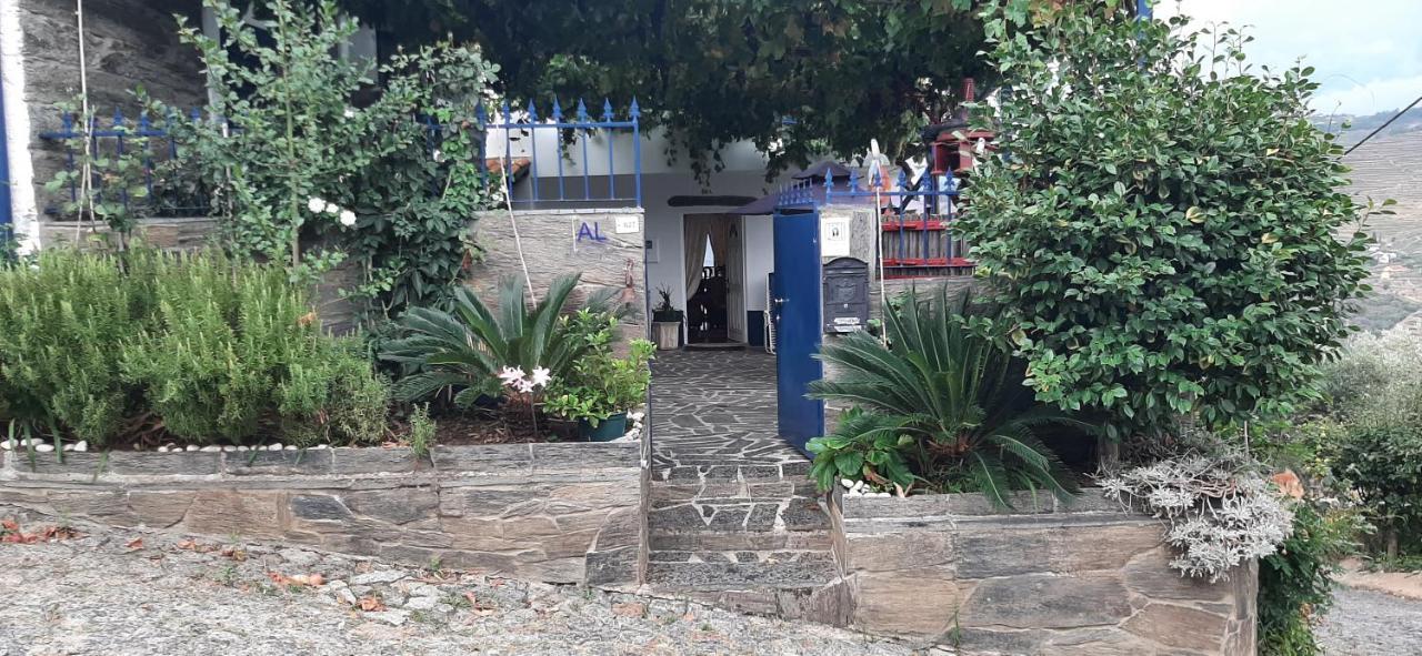 Encosta Do Pinhao * Casal de Loivos